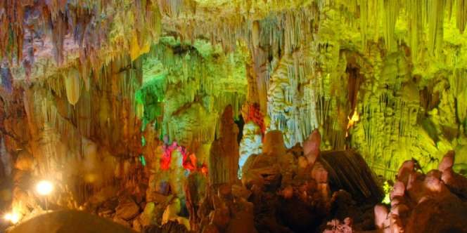 Gua Terindah di Asia Tenggara Ada di Pacitan?