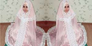 Heboh Mukena Risty Tagor