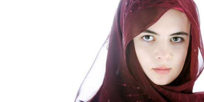 Kriteria Wanita Salehah Menurut Alquran