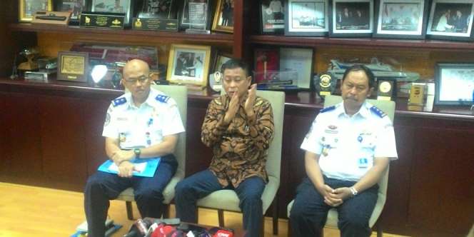 Menteri Jonan: Ojek Online Bisa Pakai Pelat Kuning, Asal...