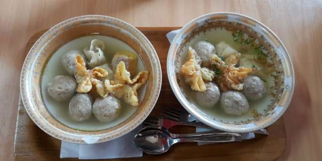 Warung Ini Beri Bakso Gratis untuk Ibu Hamil