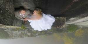 Foto Pernikahan Ini Bisa Bikin 'Kaki Lemas'