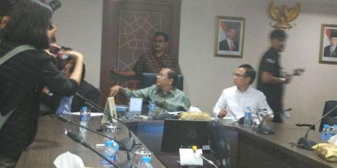 Muncul Usul Bebas Visa Israel, Ini Penjelasan Menko Rizal