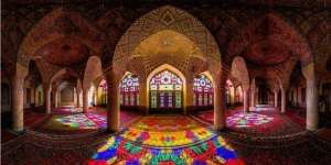 Nasr Ul Mulk, Masjid 2 Abad yang Menyimpan Rahasia Keindahan 