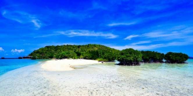 Yora A: 5 Tempat Indah di Lampung, Yuk Liburan!