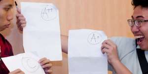 10 Cara yang Membedakan Orang Cerdas dan Kebanyakan