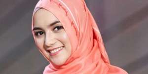 Elzatta: Pesona Busana Muslim Syar'i