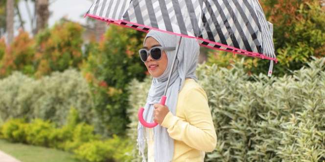 Shea: Padu Padan Klasik `Wide Leg Pants` untuk Hijaber