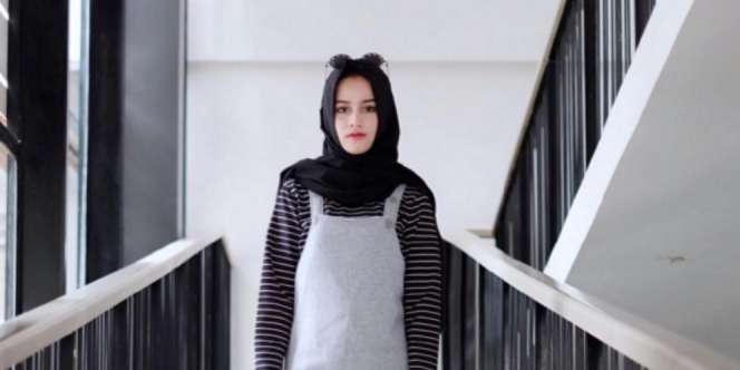 Aghnia: Gaya Chic Hijabers Malang yang Curi Perhatian