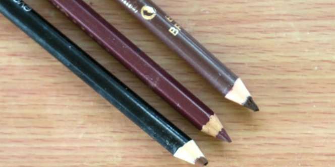Tips Mahir Menggunakan Pensil Alis