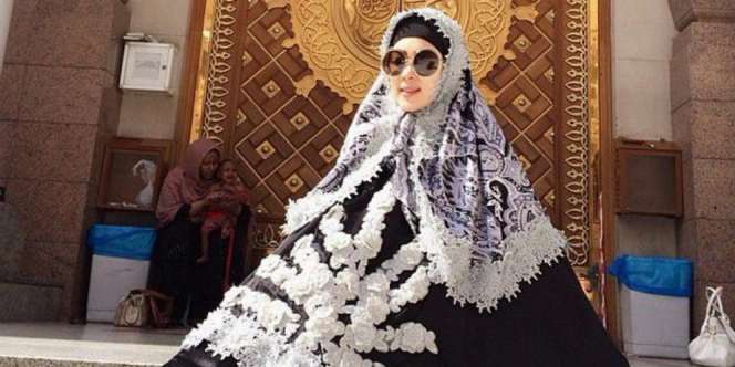 Syahrini Belum Menikah, Netizen: Cantiknya Mubazir