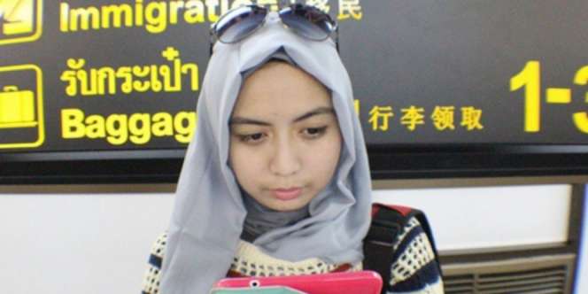 Muti Bethari: Sulap Kertas jadi Tempat Pensil