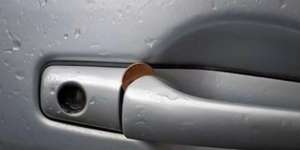 Heboh Modus Baru Pencuri Mobil: Selipkan Koin di Gagang Pintu