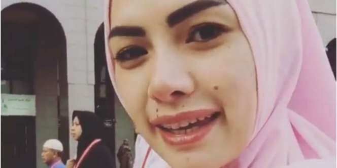 Nikita Mirzani Banting Stir Jadi Pedangdut