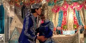 Kisah Cinta Ta`aruf Fedi Nuril dan Vanny