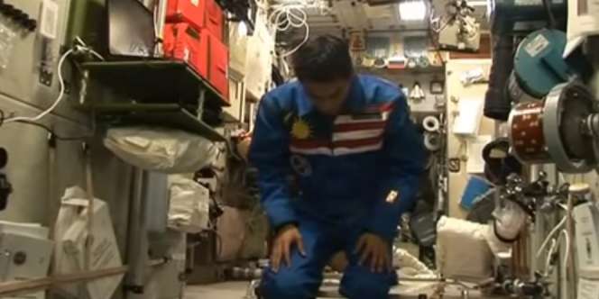 `Saat Salat, Kaki Saya Diikat`