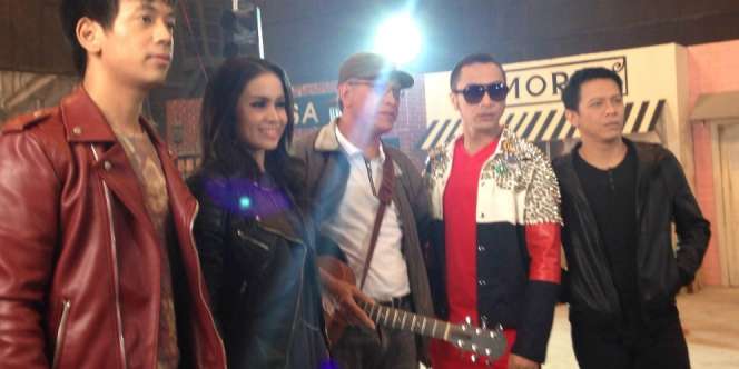 Iwan Fals dan 4 Vokalis Band Besar Cetak Sejarah