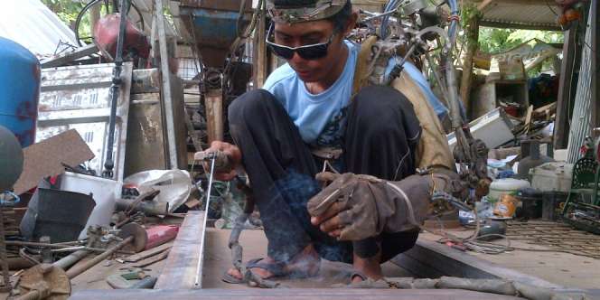 Ahli Ragukan Tangan Robot 'Iron Man' dari Bali