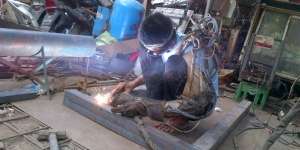 Tangan Robot `Iron Man` Bali Dirusak Peneliti