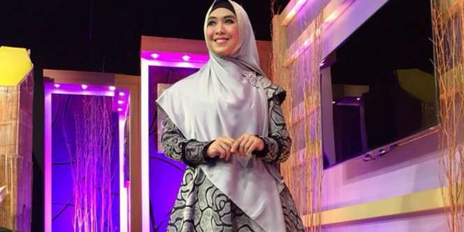 OSD: Brand Muslim Syar'i Besutan Oki Setiana Dewi
