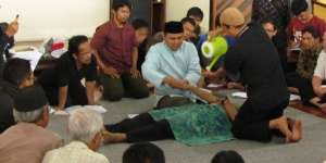 Hendak Memandikan Jenazah, Lafalkan Niat Ini