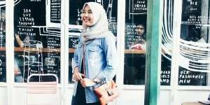 #HOTD: Nuansa Netral Anggia Mery Anjela