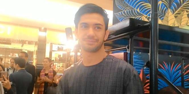 Terlalu Nyaman Jadi Aktor, Reza Rahardian `Kabur` ke Jerman