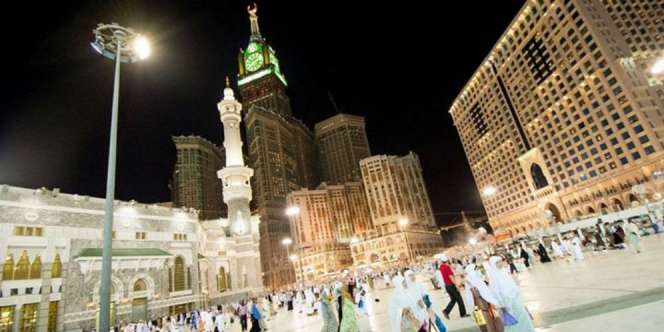 Tips Tak Tersesat Jalan Saat Umrah Pertama Kali