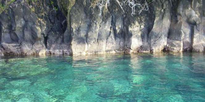 Temboko Lehi, Pantai Air Panas Satu-satunya di Indonesia