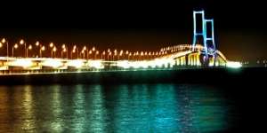 Tarif Tol Suramadu Turun 50%