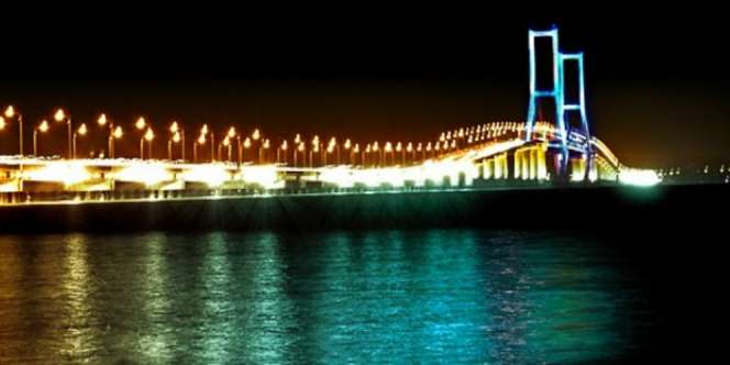 Tarif Tol Suramadu Turun 50%