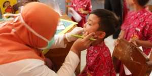 Pentingnya Bekali Anak dengan Makanan Bergizi