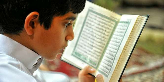 Jin pun Ikut Mengkhatam Quran Tiap Jumat