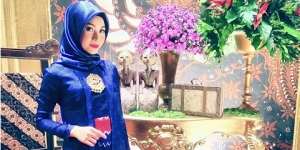 Irna Dewi: Cukup 2 Menit Membentuk Hijab Cantik Ini