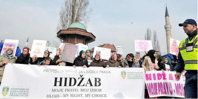 Wanita Berhijab Dilarang Masuk ke Persidangan di Negara Ini