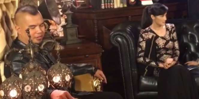 Dua Tangisan Ahmad Dhani di Hadapan Mulan Jameela