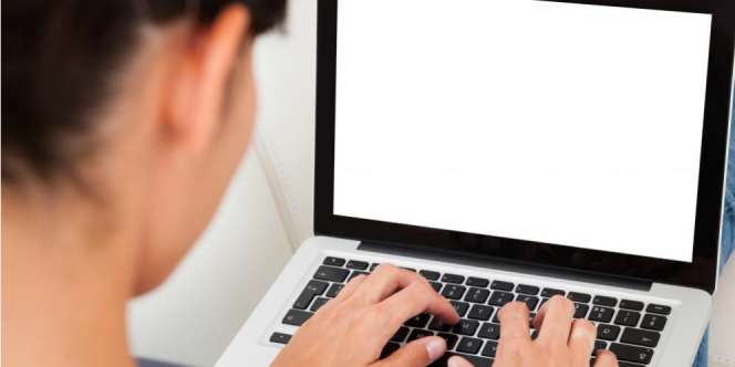 Lebih Banyak Berdiri di Kantor, Lebih Banyak Duduk di Rumah