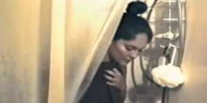 Video Penampakan Mengerikan dalam Kamar Mandi