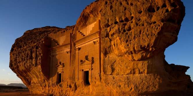 Ukiran Mada'in Saleh Jadi Bukti Keberadaan Kaum Tsamud