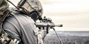 Algojo ISIS Tewas Dihantam Sniper Saat Melatih Penggal Kepala