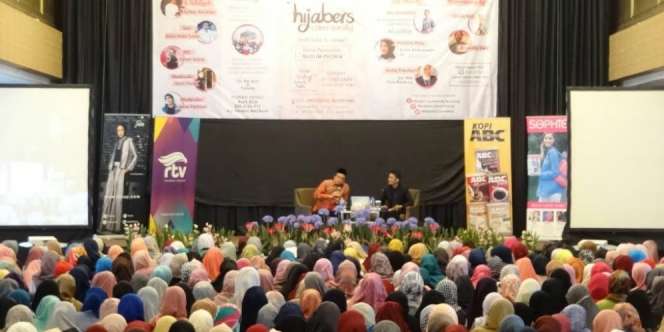 HC Bandung: Pengajian Hijaber Bandung Bahas Islamophobia