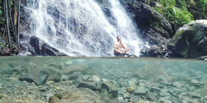 Wisata Uji Nyali di Sumber Air Minum Macan Kumbang, Berani?