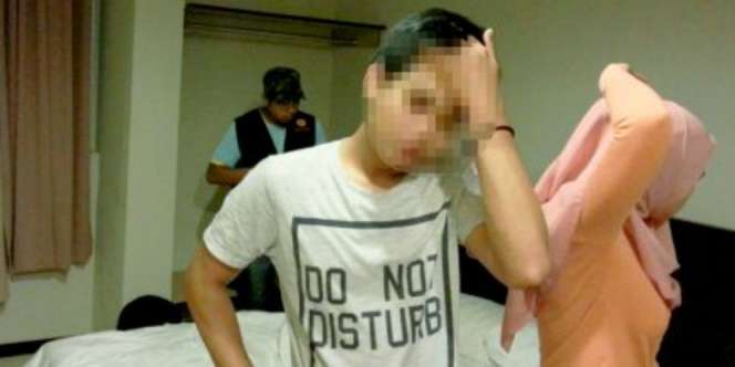 Digerebek Ngaku Sekamar Sama Ibunya, Ternyata si Wanita...