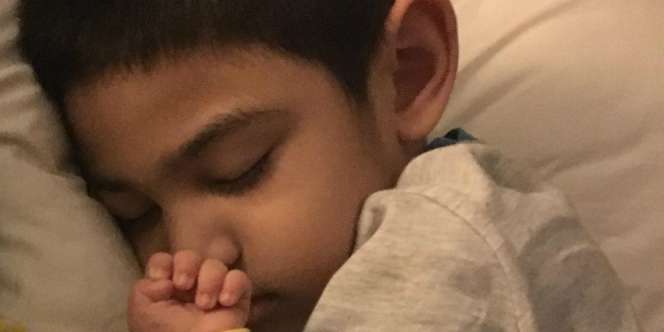 Foto Anak Risty Tagor Membuat Netizen Tersentuh