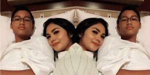 Foto Mengharukan Krisdayanti dan Azriel Akbar