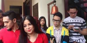 Annisa Bahar: Bang Ipul Segera Pulang...