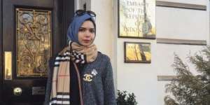 Gaya #OOTD Vivi Zubedi di London