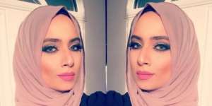 Saman Munir, Dikenal Dunia Lewat Video Hijab Tutorial