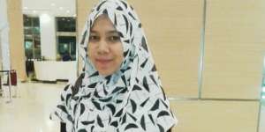 #HOTD: Serba Hitam Putih Lifia Audia