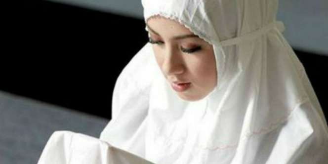 Para Wanita! Ini Doa Dzikir Pelembut Hati Suami